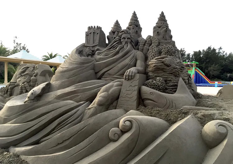 Sand Sculptures by Toshihiko Hosaka