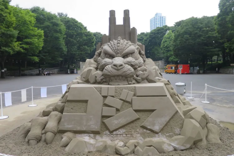 Sand Sculptures by Toshihiko Hosaka