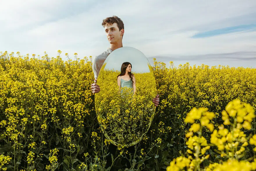 The 30 Best Engagement Photos Of 2022 By Junebug Weddings