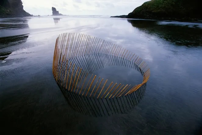 Reflective Circle Sculptures By Martin Hill