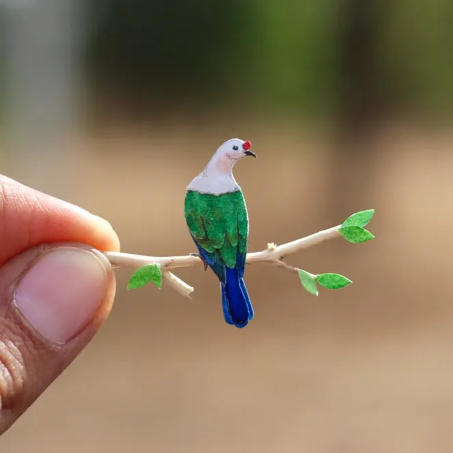 Paper Cut Sculptures Of Birds By Nayan Shrimali and Vaishali Chudasama