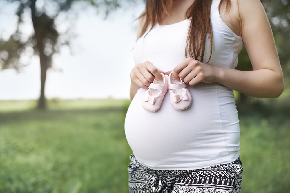 Tips And Tricks For Pregnancy Journey Photoshoots