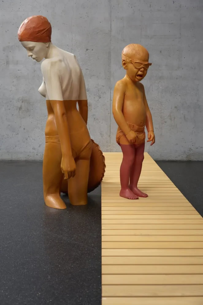 Figurative Wood Sculptures By Willy Verginer