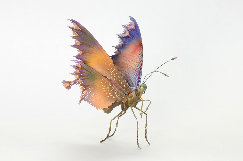 Japanese Artist Hiroshi Shinno Creates Hyper-realistic Sculptures Of Insects