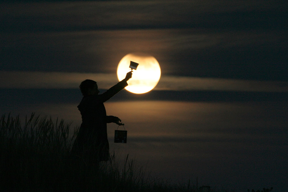 Moon Games: Playful Photography Series By Laurent Laveder