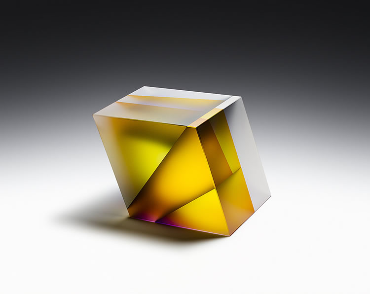 Segmentation Glass Sculpture By Jiyong Lee