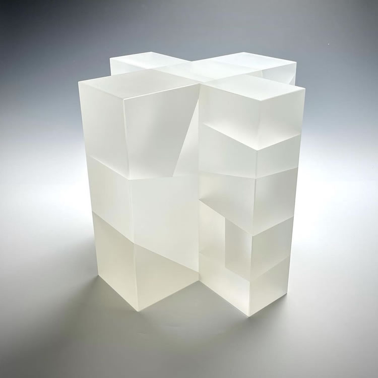 Segmentation Glass Sculpture By Jiyong Lee