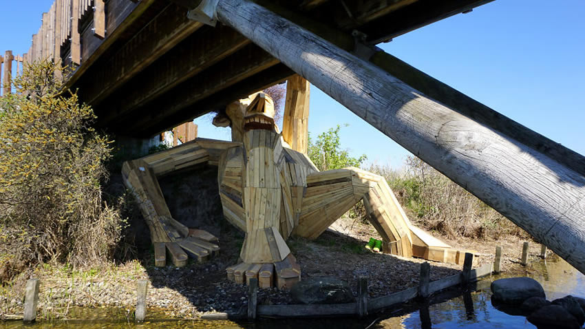 Giant Recycled Wood Sculptures By Thomas Dambo