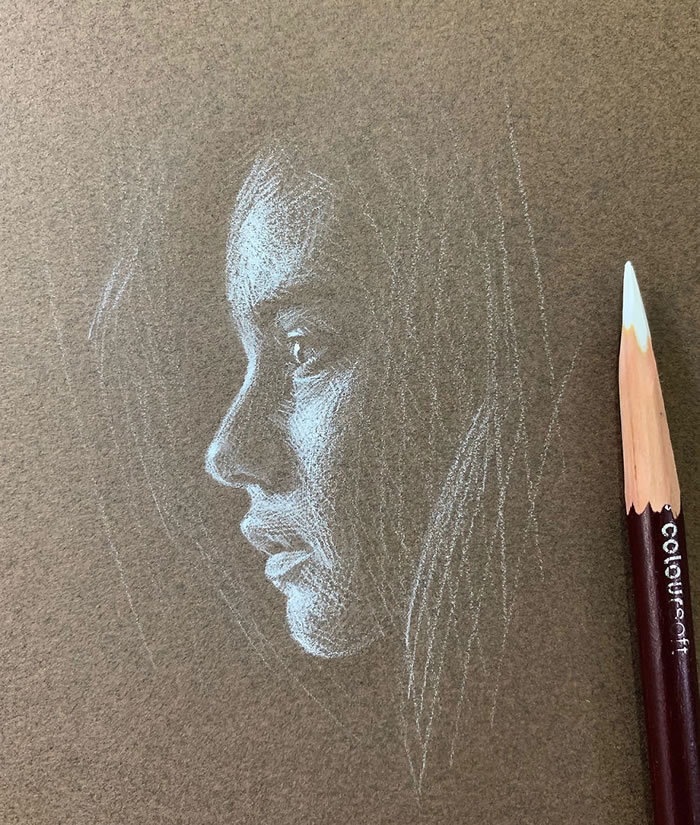 White Charcoal Pencils – The Artist Life