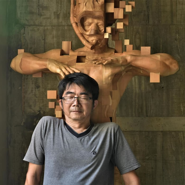 Pixelated Wood Sculptures By Han Hsu tung