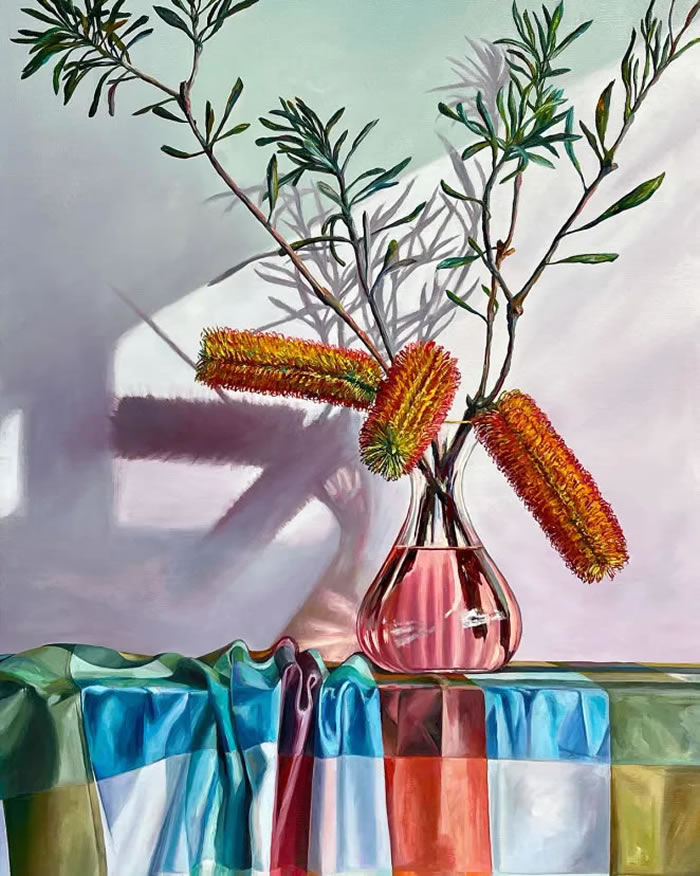 Hyper-Realistic Still Life Paintings By Wanda Comrie