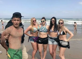 funny terrible travel photos