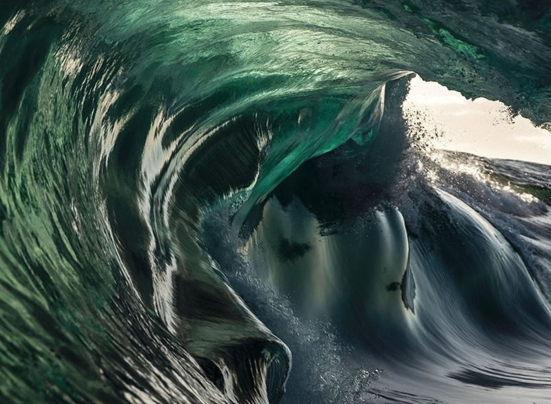 Incredible Photos of Waves By Ray Collins