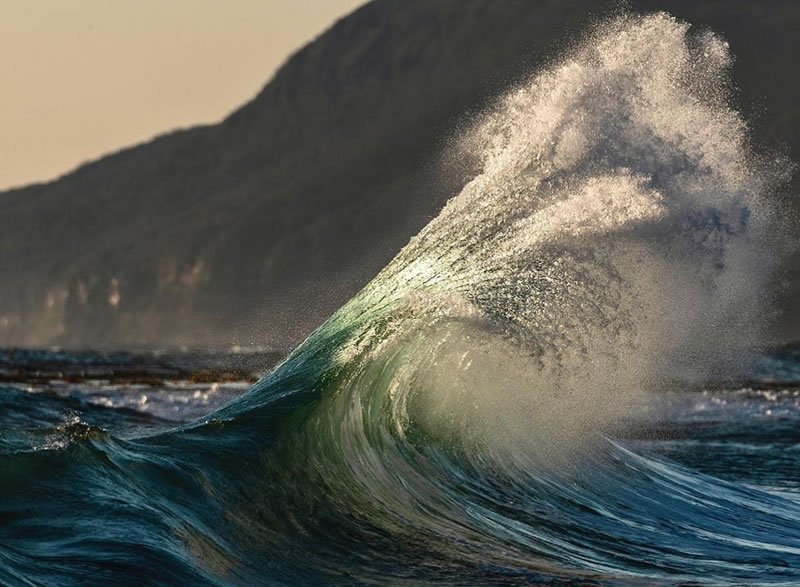 Incredible Photos of Waves By Ray Collins