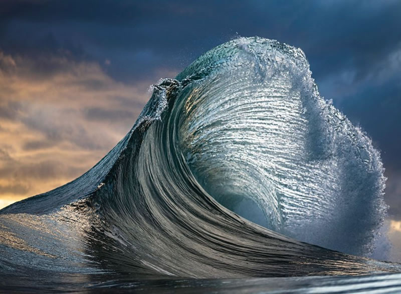 Photographer Ray Collins Captured Incredible Photos Of Waves