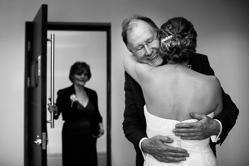 Dad Daughter Moments Wedding Photography By Martin Makowski