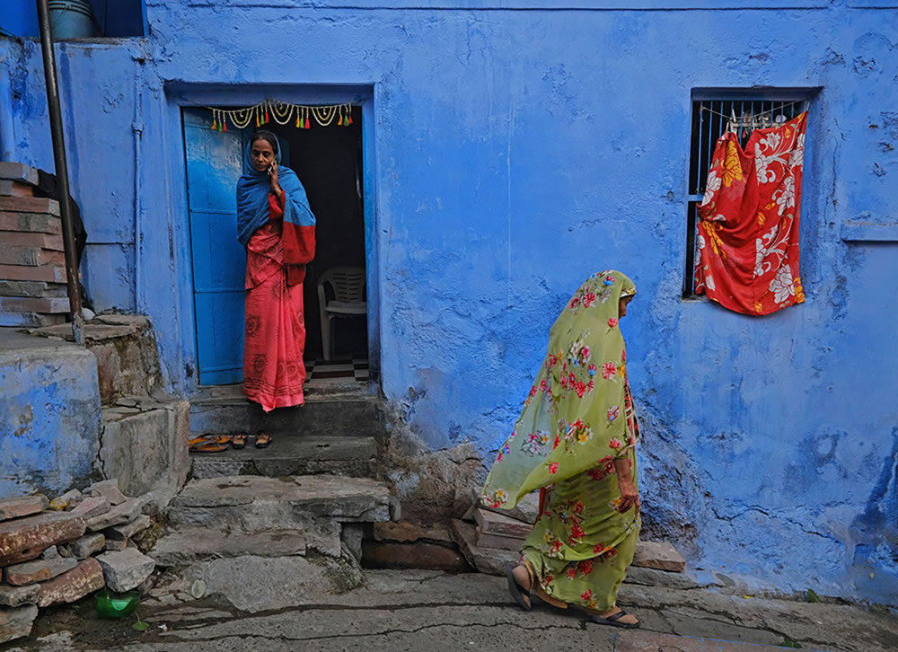 Indian Street Photography By Konark Basu