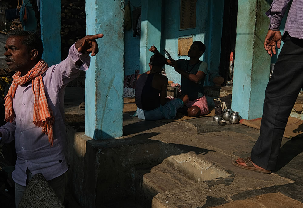 Indian Street Photography By Konark Basu