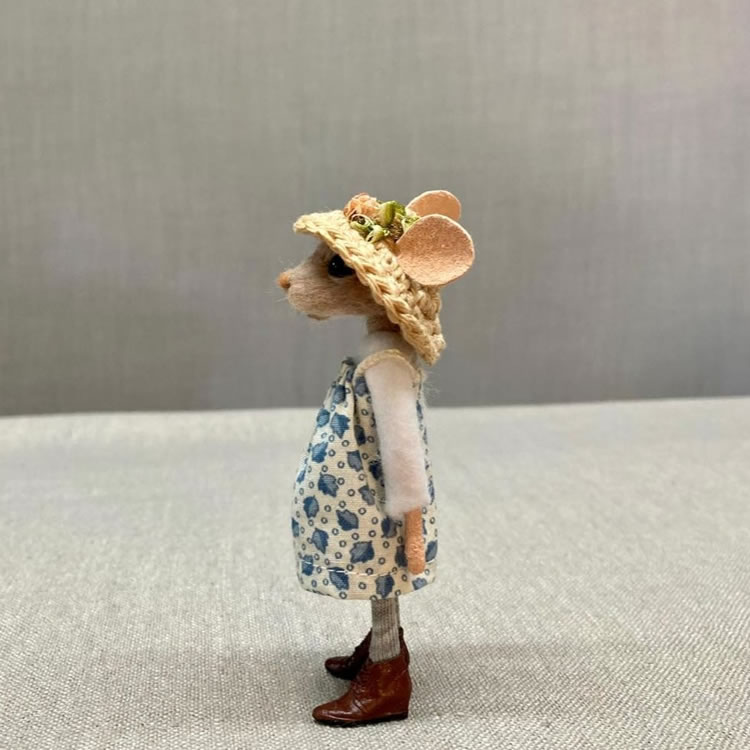 Needle-Felted Mice Dolls By Rebecca Wheeler