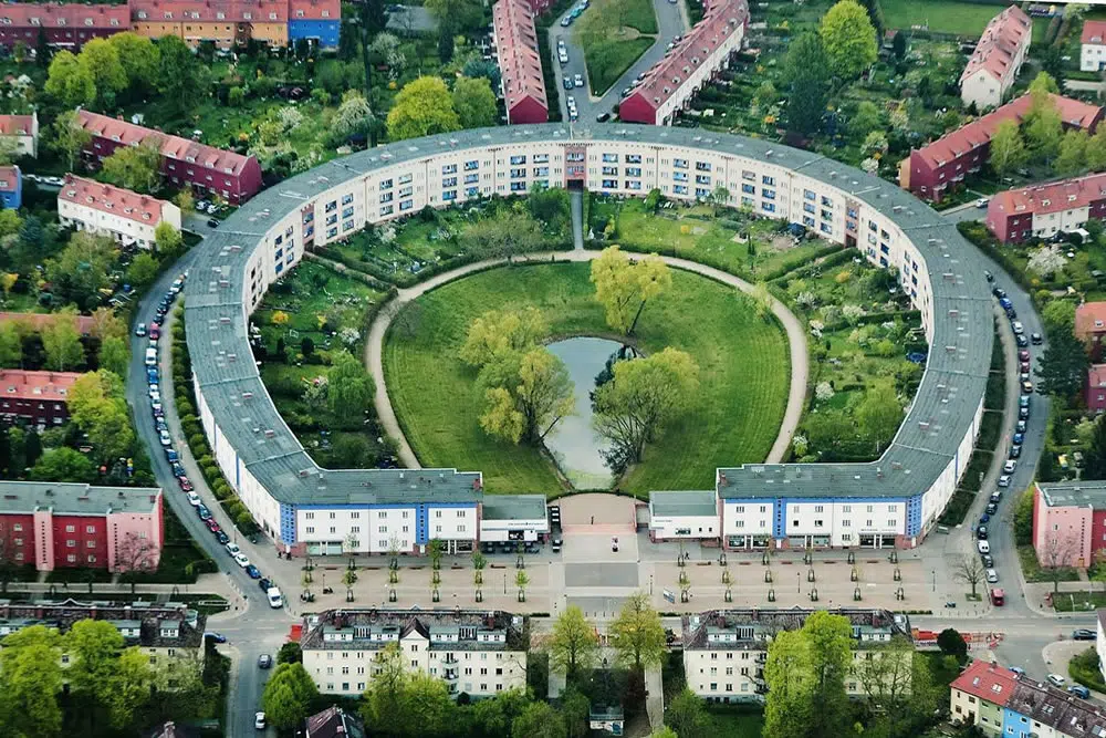 Celebrating Great Urban Planning: 30 Photos That Show Cities Done Right 31 Celebrating Great Urban Planning: 30 Photos That Show Cities Done Right