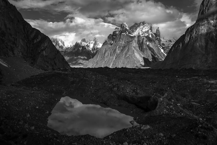 Karakoram Range Mountains By Tomasz Przychodzien