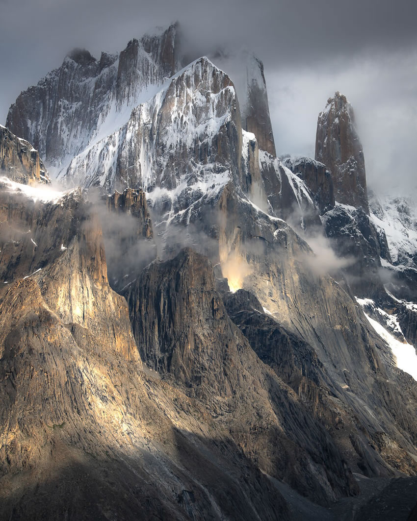 Karakoram Range Mountains By Tomasz Przychodzien