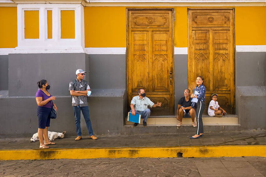 Photographie de rue colorée du Nicaragua par Dan Morris