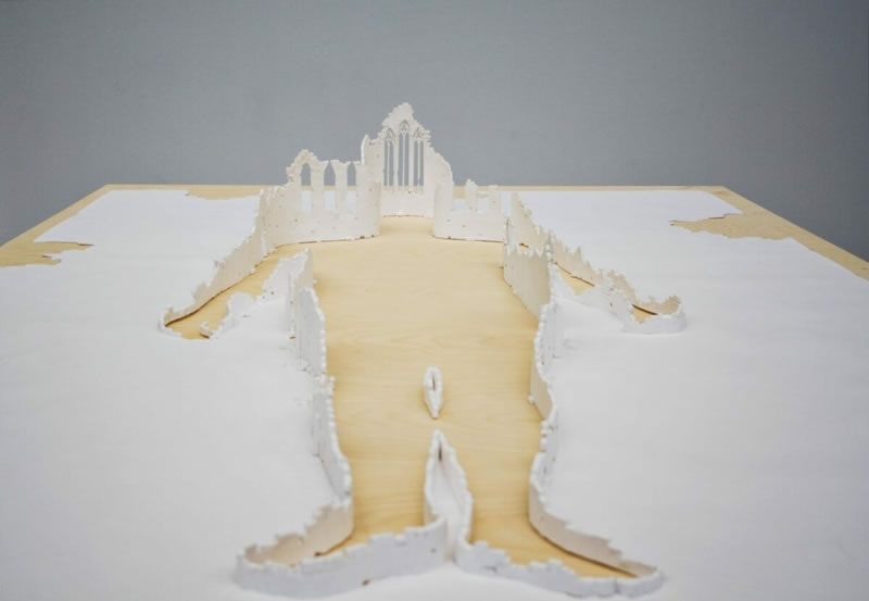 Sculptures architecturales en papier par Peter Callesen