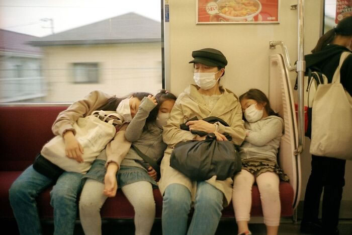 Daily Life In Japan Street Photography By Shin Noguchi