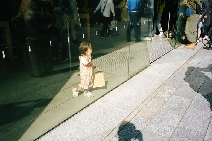 Daily Life In Japan Street Photography By Shin Noguchi