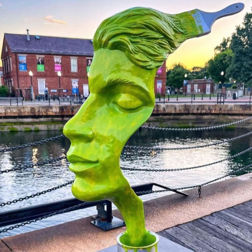 Sculptures à Boston Harborwalk par Michael Alfano