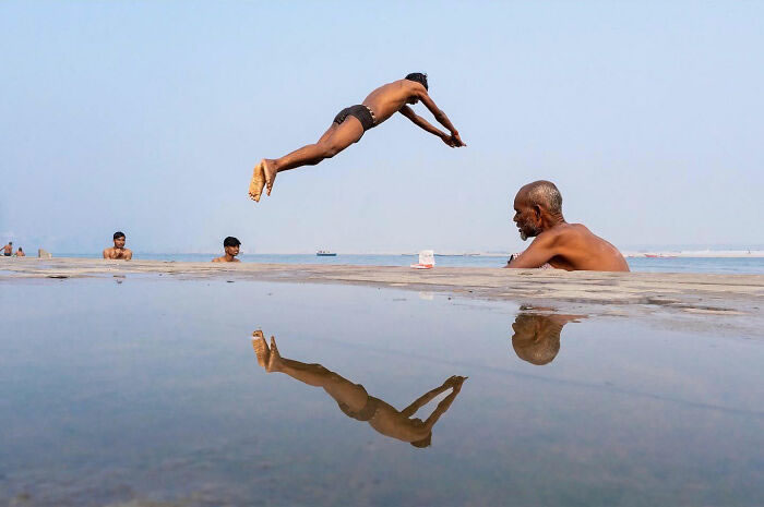 Fascinating Coincidences On The Streets By Tavepong Pratoomwong