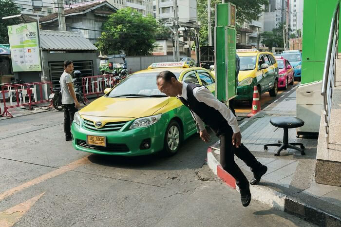 Fascinating Coincidences On The Streets By Tavepong Pratoomwong