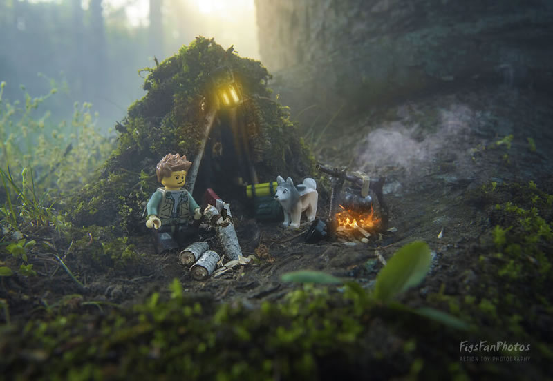 Miniature Action-Packed Scenes Made With Toys By Benedek Lampert