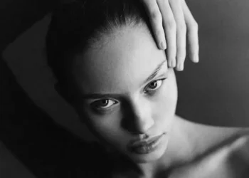 black and white portrait photography
