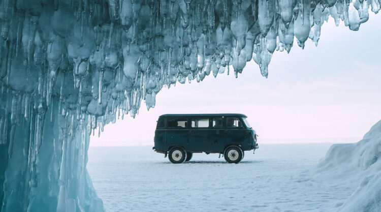 Fantastic Photos Of Frozen Lake Baikal In Russia By Roman Manukyan