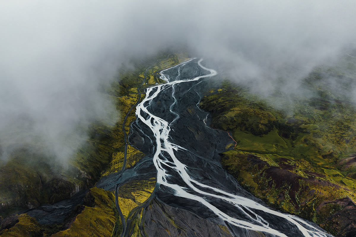 Iceland's Lush Landscapes: Ben Simon Rehn's Breathtaking Photography