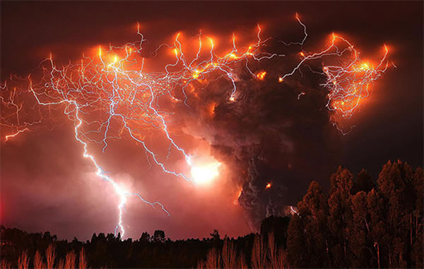 Volcano Photography By Francisco Negroni