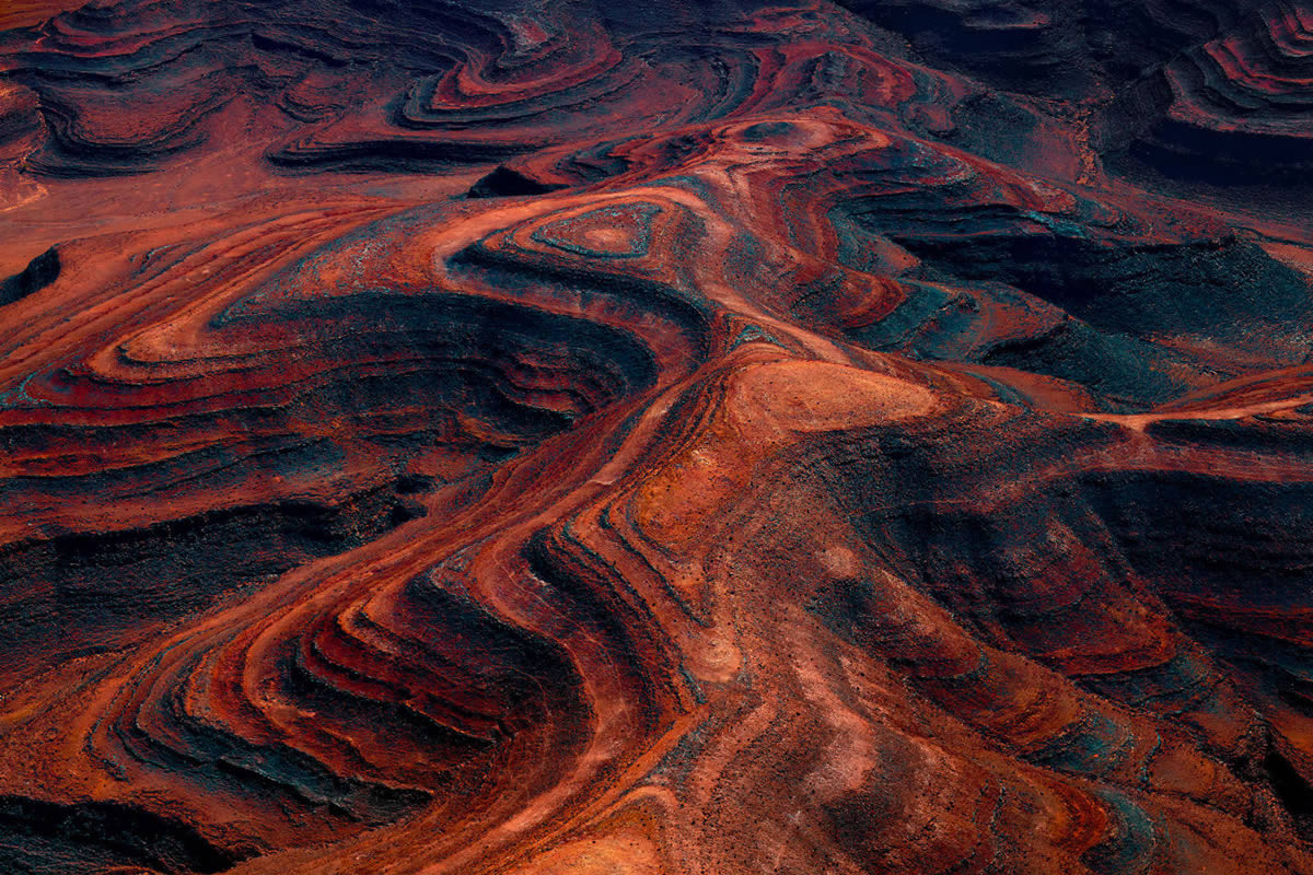 Photographer Leah Kennedy Captures Stunning Aerial Photos Of Namibia