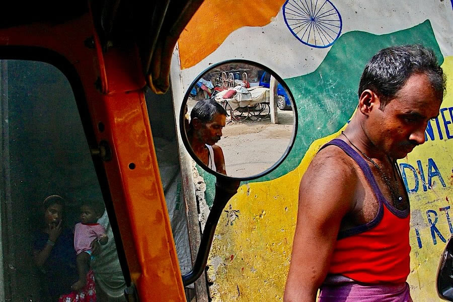 Indian Street Photography By Aniruddha Guha Sarkar