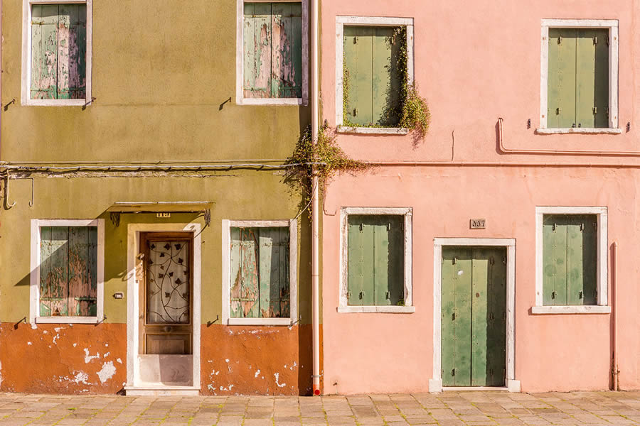 Stunning Photos Of ​​​​​​​Burano, An Island In Venice, Italy By Tiago And Tania