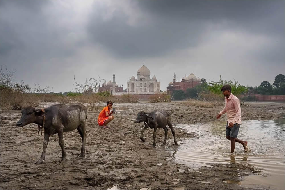 Indian Street And Travel Photography By Navin Kumar Vatsa