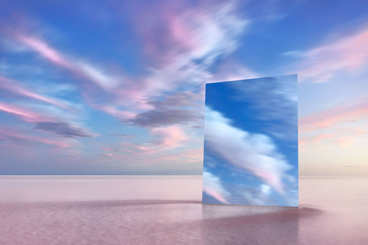 Photographer Murray Fredericks Captures Amazing Photos Of Lake Eyre With Rectangular Mirror