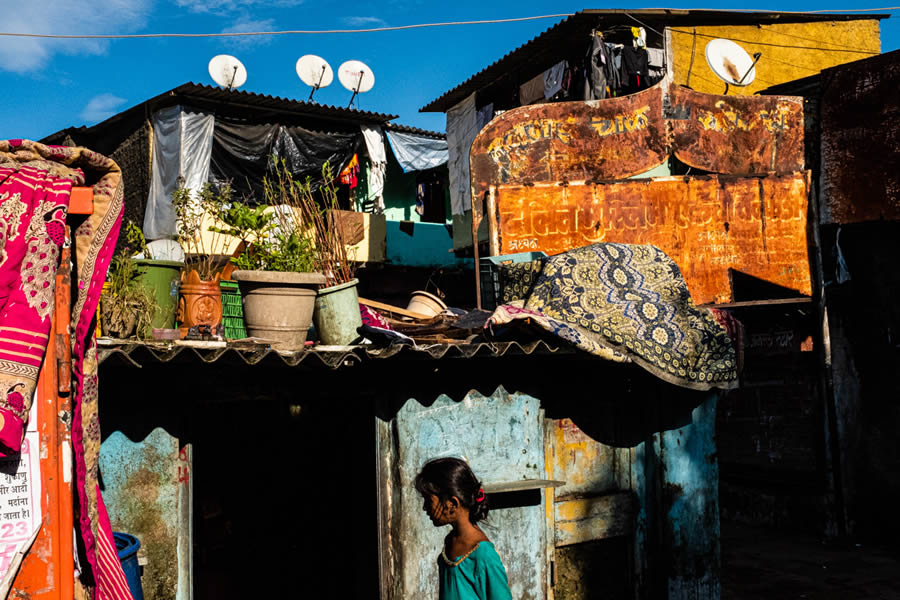 Street Photography In Mumbai By Suresh Naganathan