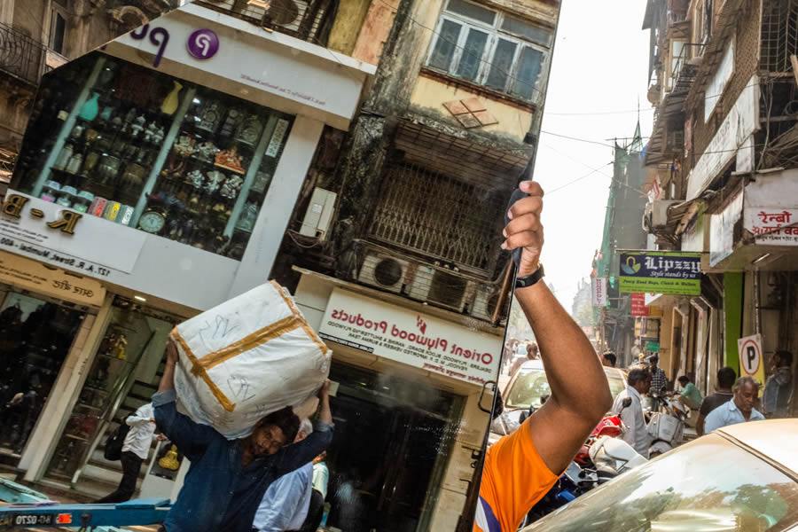 Street Photography In Mumbai By Suresh Naganathan