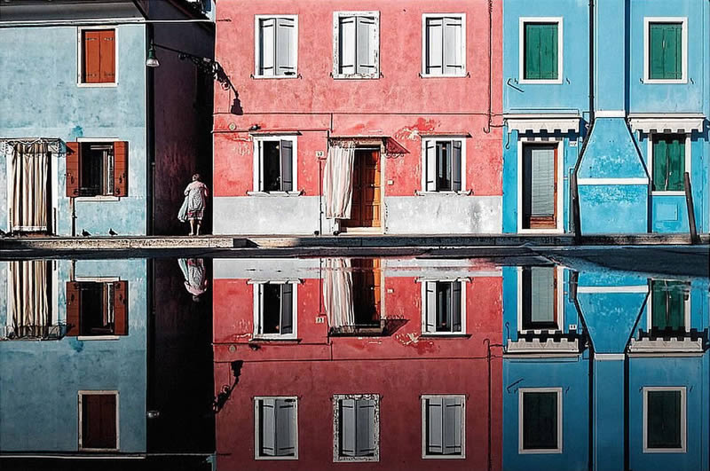 Abstract Colorful Street Photography By Mirko Saviane