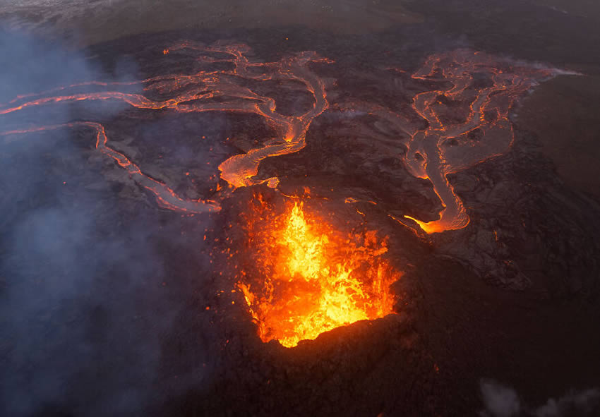 Fagradalsfjall Volcano Eruption By Erez Marom