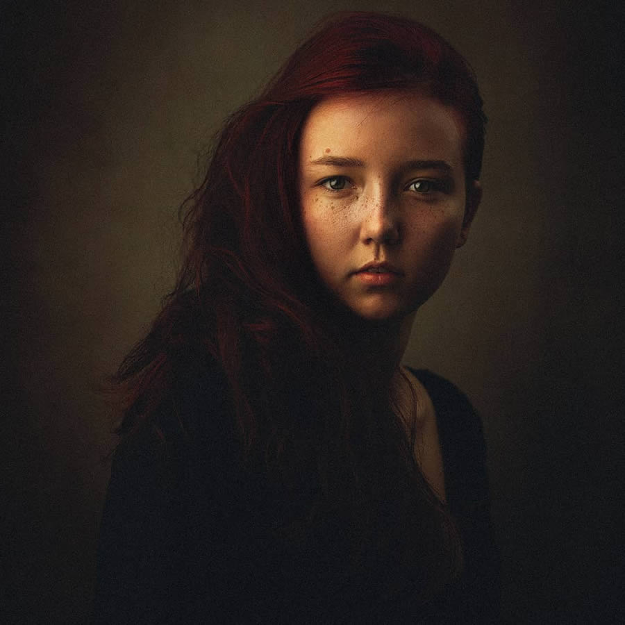 Female Portraits By Ruslan Rakhmatov