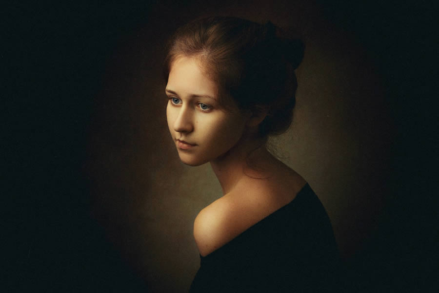 Female Portraits By Ruslan Rakhmatov