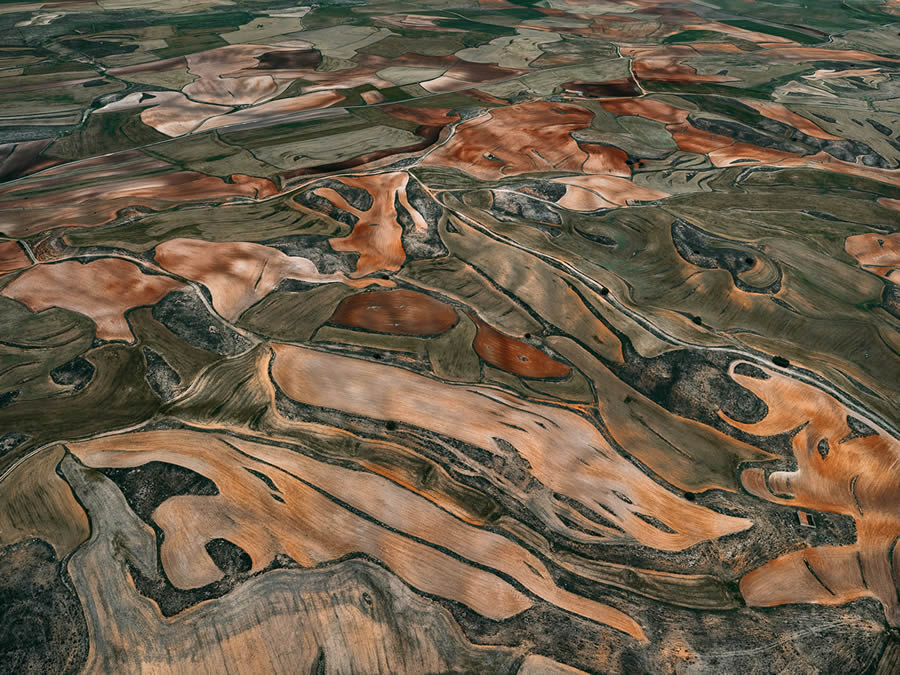 Landscape Photos Of Agricultural Fields In Central Spain By Tom Hegen